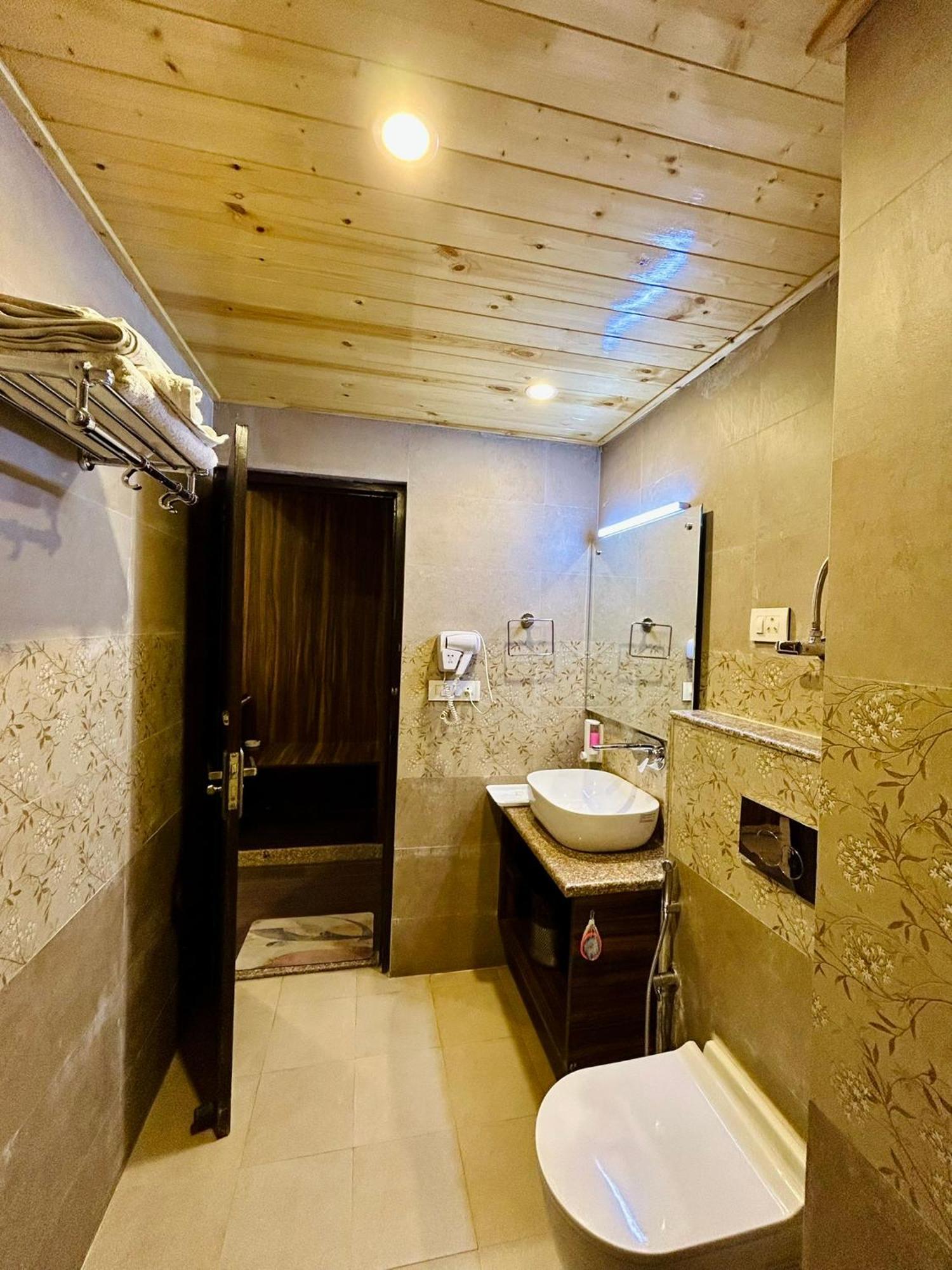 Simsa Heights Manali Ξενοδοχείο Εξωτερικό φωτογραφία